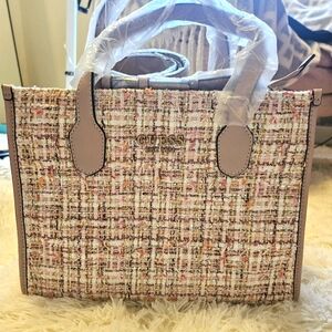 NWT Guess Pink and Tan Tweed Purse